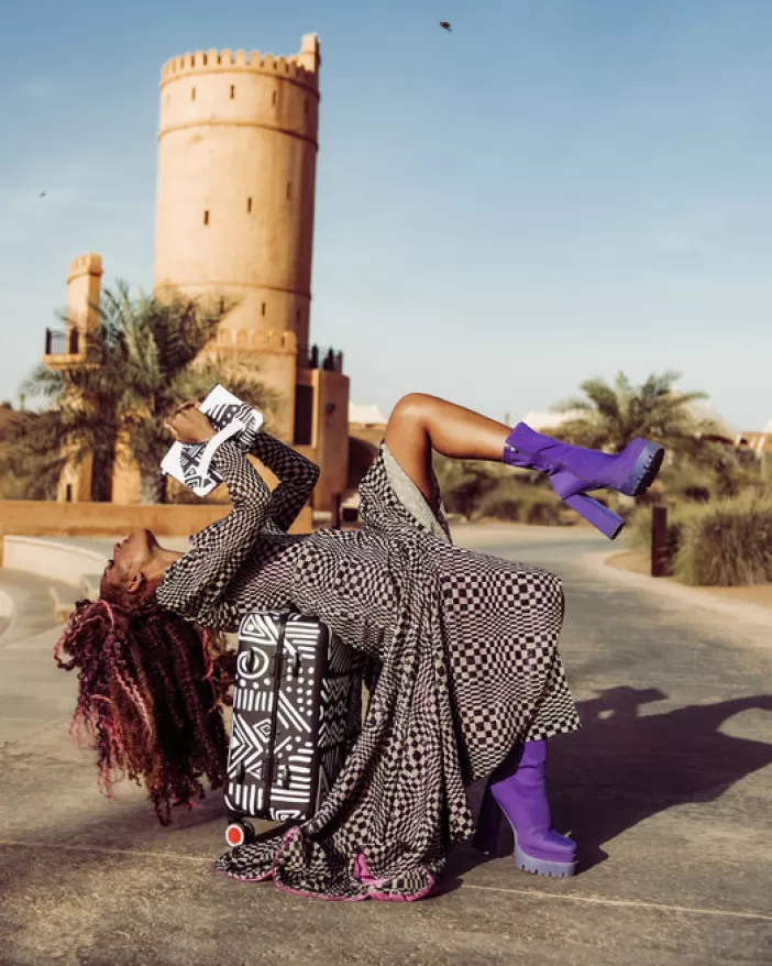 CARRY-ON LUGGAGE*Sprayground A.I.8 AFRICAN INTELLIGENCE - ORIGIN STORY SHARKNAUTICS HARDSHELL CARRY-ON LUGGAGE
