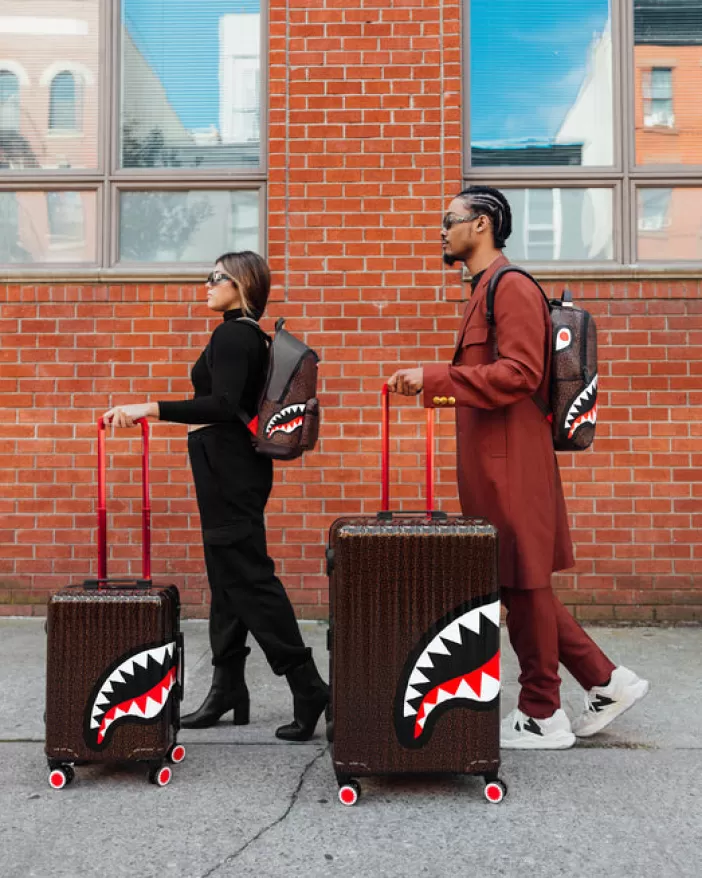 FULL-SIZE LUGGAGE*Sprayground FRENZY SHARKS SHARKNAUTICS HARDSHELL FULL-SIZE LUGGAGE