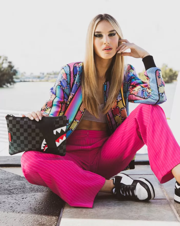 CROSSOVER CLUTCHES*Sprayground HENNY AIIR TO THE THRONE CROSSOVER CLUTCH