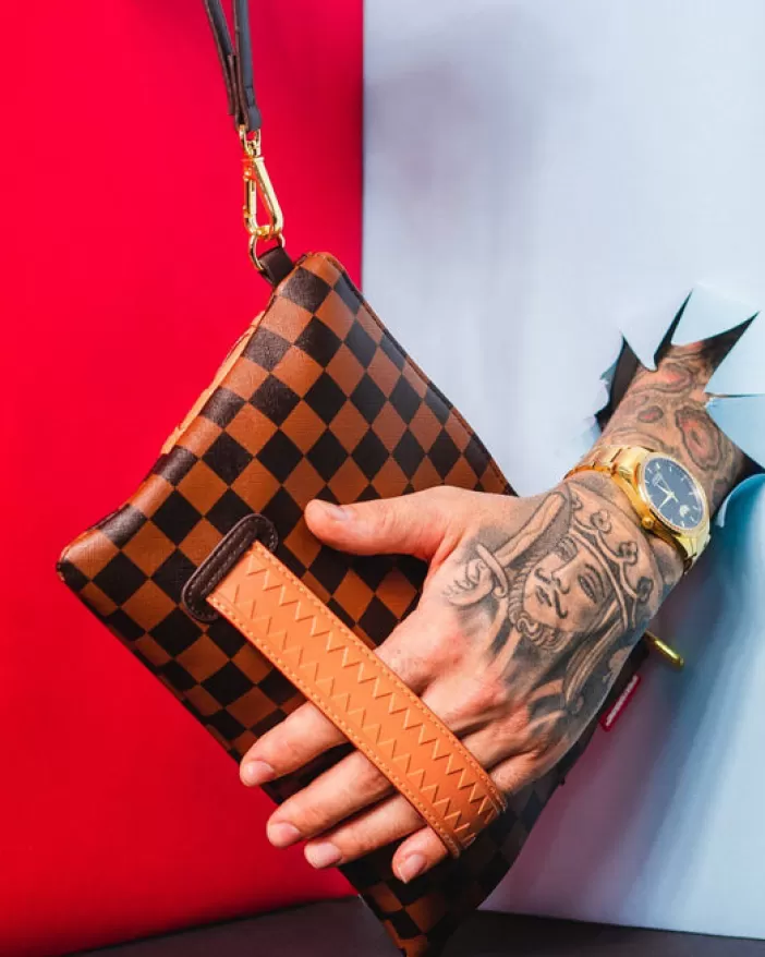 CROSSOVER CLUTCHES*Sprayground HENNY CROSSOVER CLUTCH