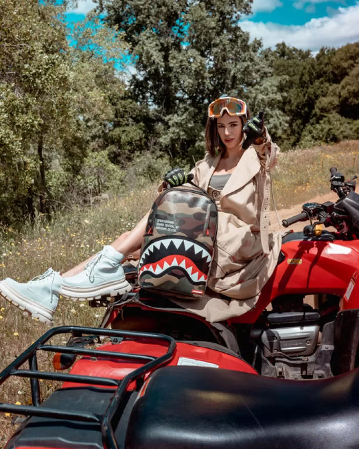 BACKPACKS*Sprayground SHARK CENTRAL OUTPOST (DLXV)