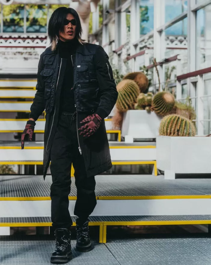 GLOVES | COLD WEATHER GEAR*Sprayground XTC SHARKS IN PARIS GLOVES
